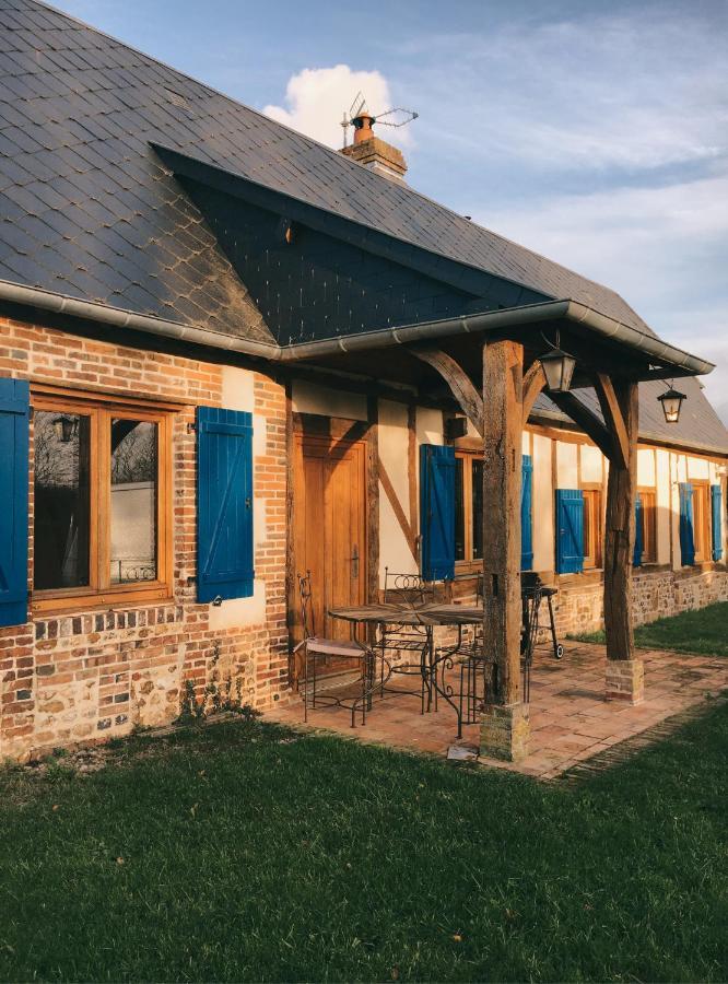 Gite Au Haras Des Arts Saint-Aubin-de-Bonneval Екстериор снимка